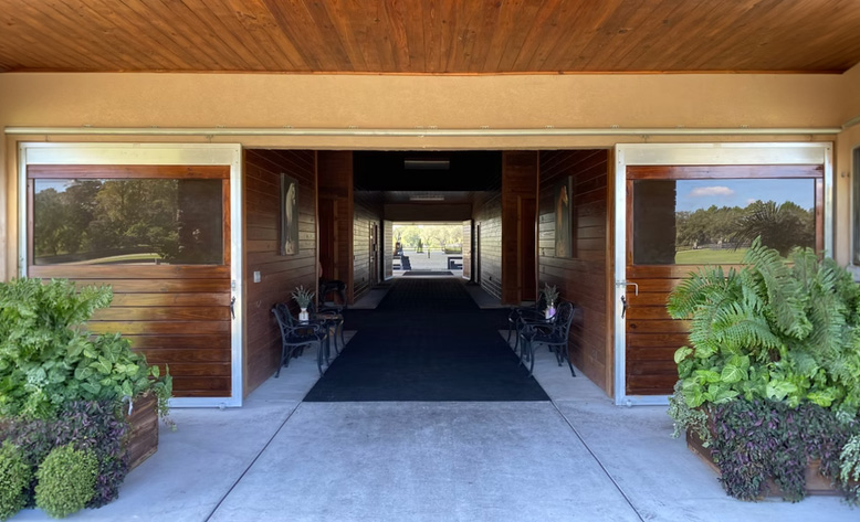 Dreamstead Equestrian facility entrance